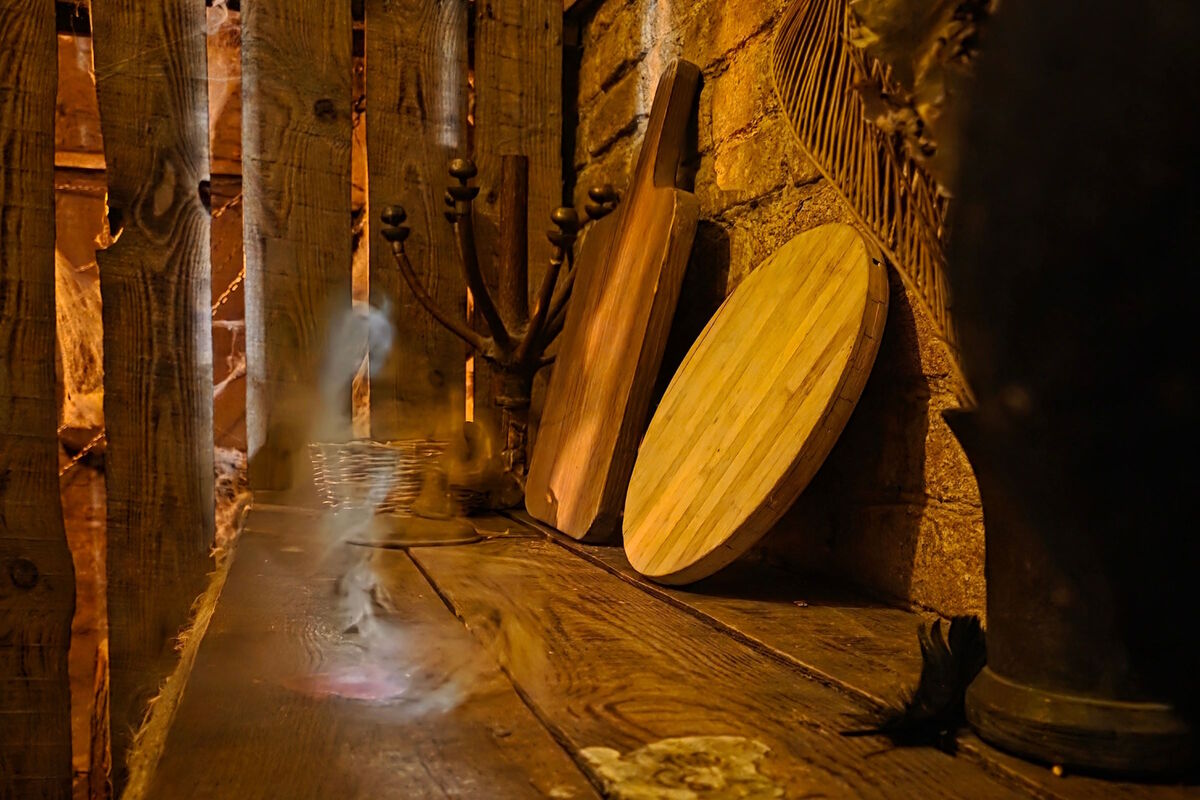 Фотография перформанса Тайна старого подземелья от компании Doors2quest (Фото 3)